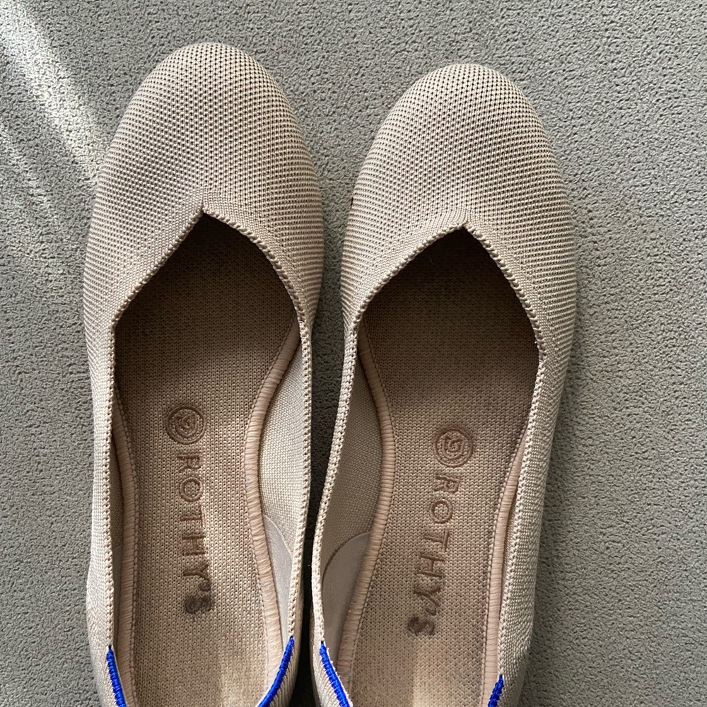 Rothy’s ECRU size 9W